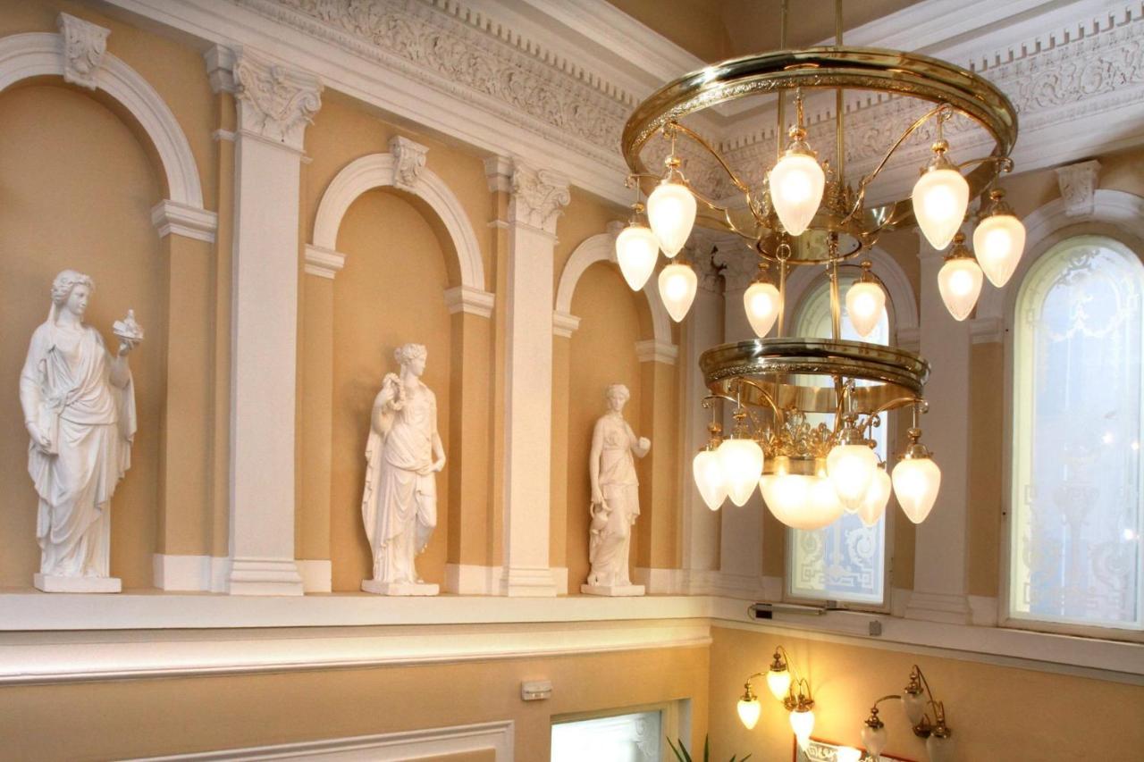 Hotel Maxim Mariánské Lázně Dış mekan fotoğraf