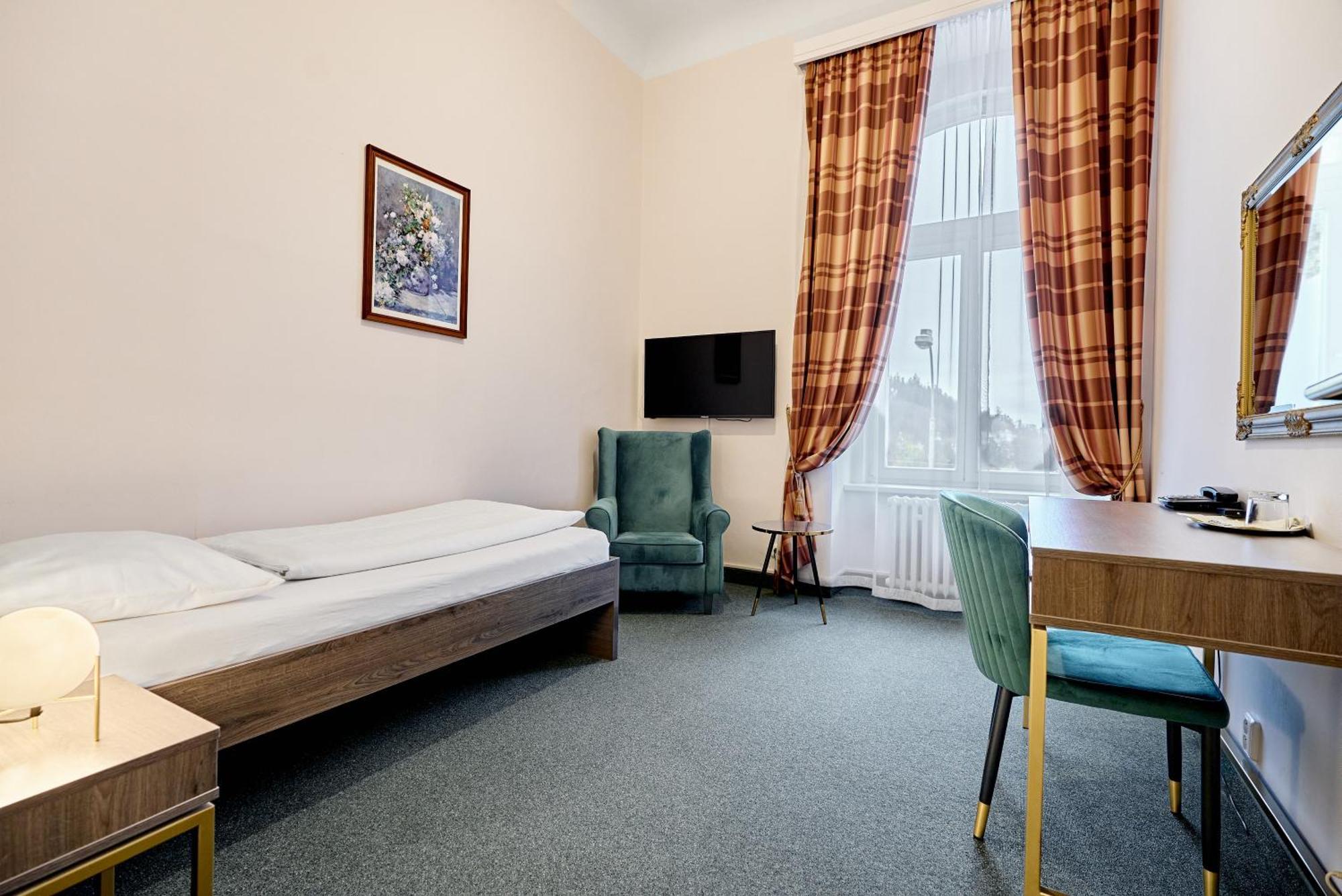 Hotel Maxim Mariánské Lázně Dış mekan fotoğraf